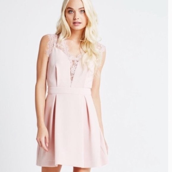 BCBG Generation Rose Smoke Lace Pleated Mini Dress Size 2 - Picture 15 of 16